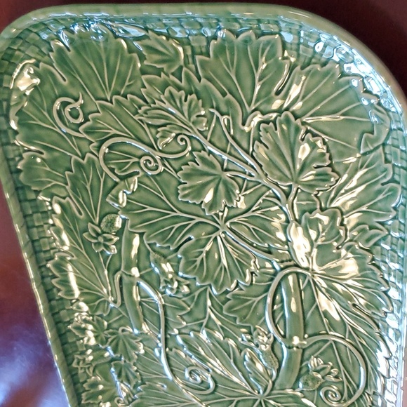 Very Rare Vintage Portuguese Bordallo Pinheiro Green Ivy serving plater Lattice - Picture 4 of 10
